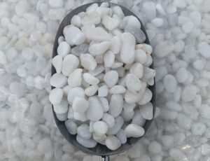 10 – 15MM Snow White Pebbles – 20KG Bag