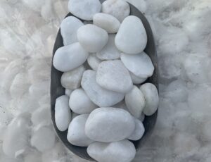 20 – 30MM Snow White Pebbles – 20KG Bag